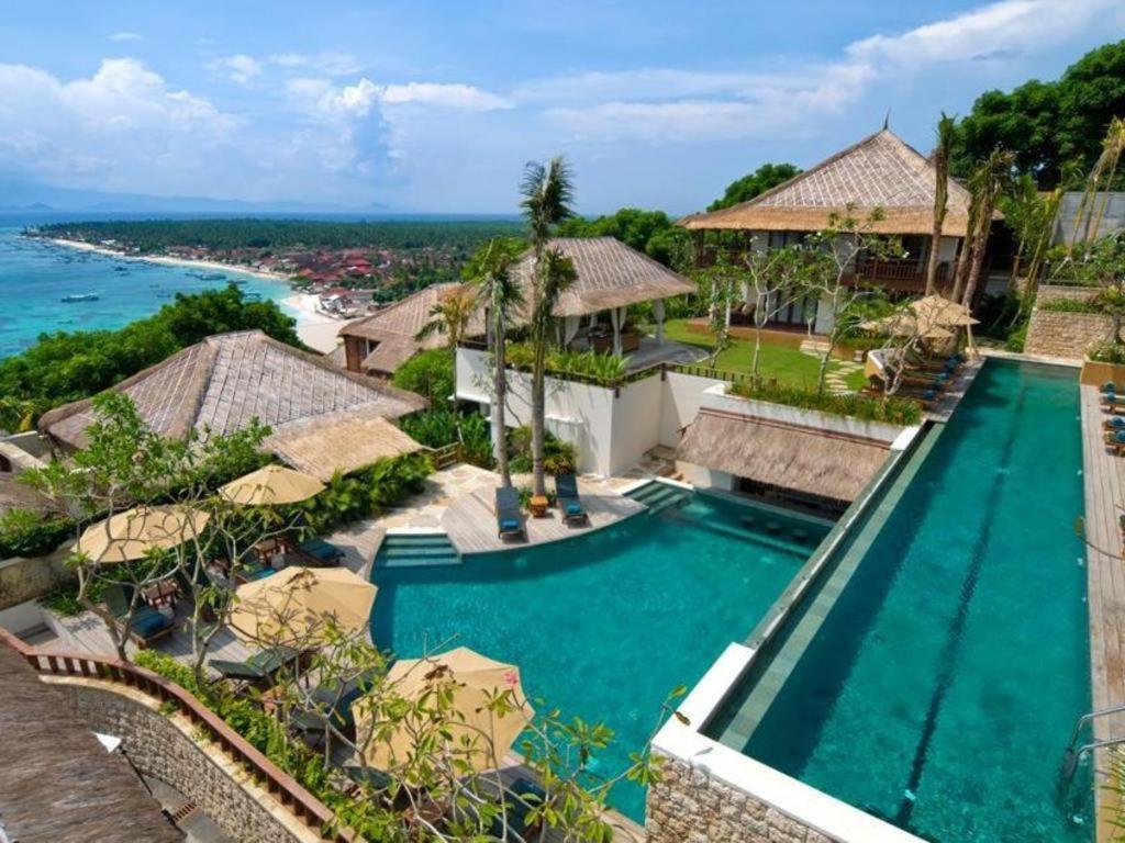 Batu Karang Lembongan Resort & Spa Exterior photo