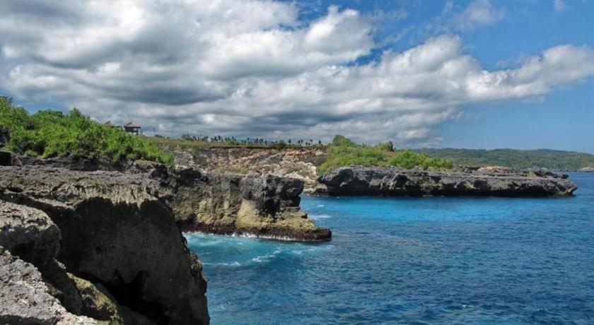 Batu Karang Lembongan Resort & Spa Exterior photo