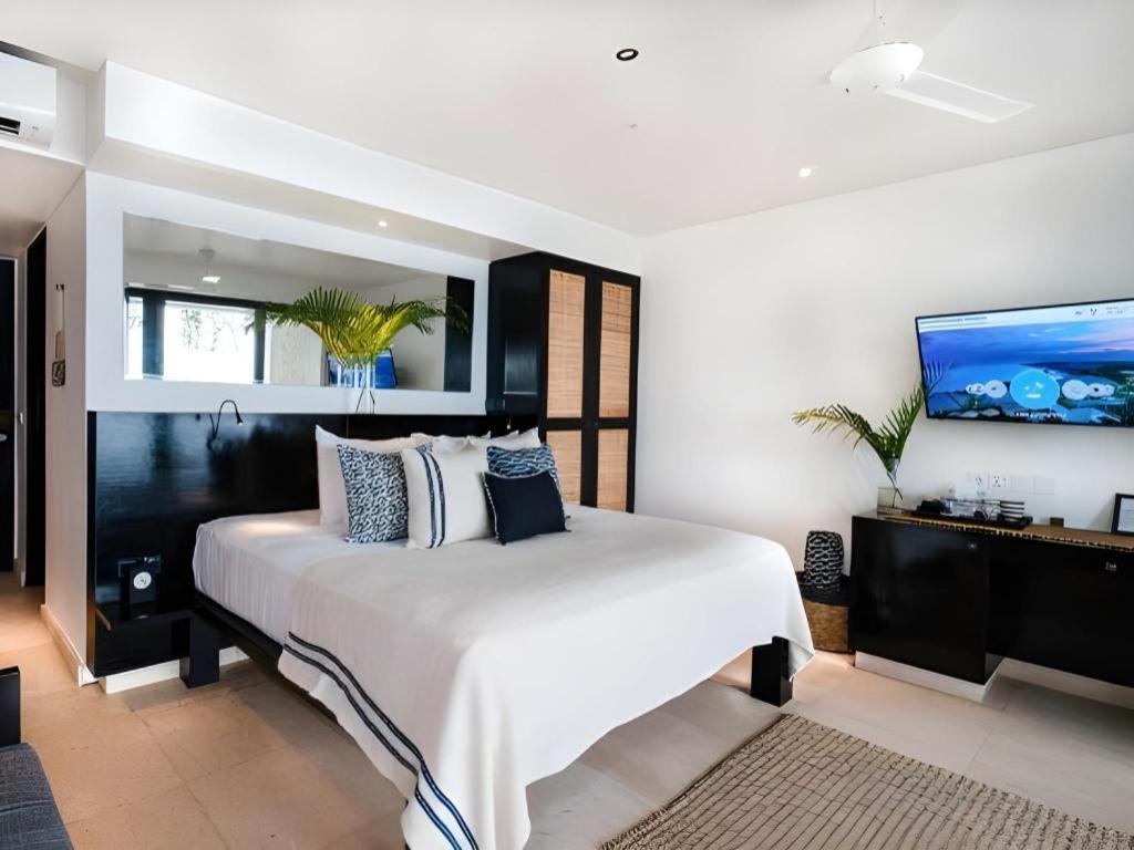 Batu Karang Lembongan Resort & Spa Nusa Lembongan  Exterior photo