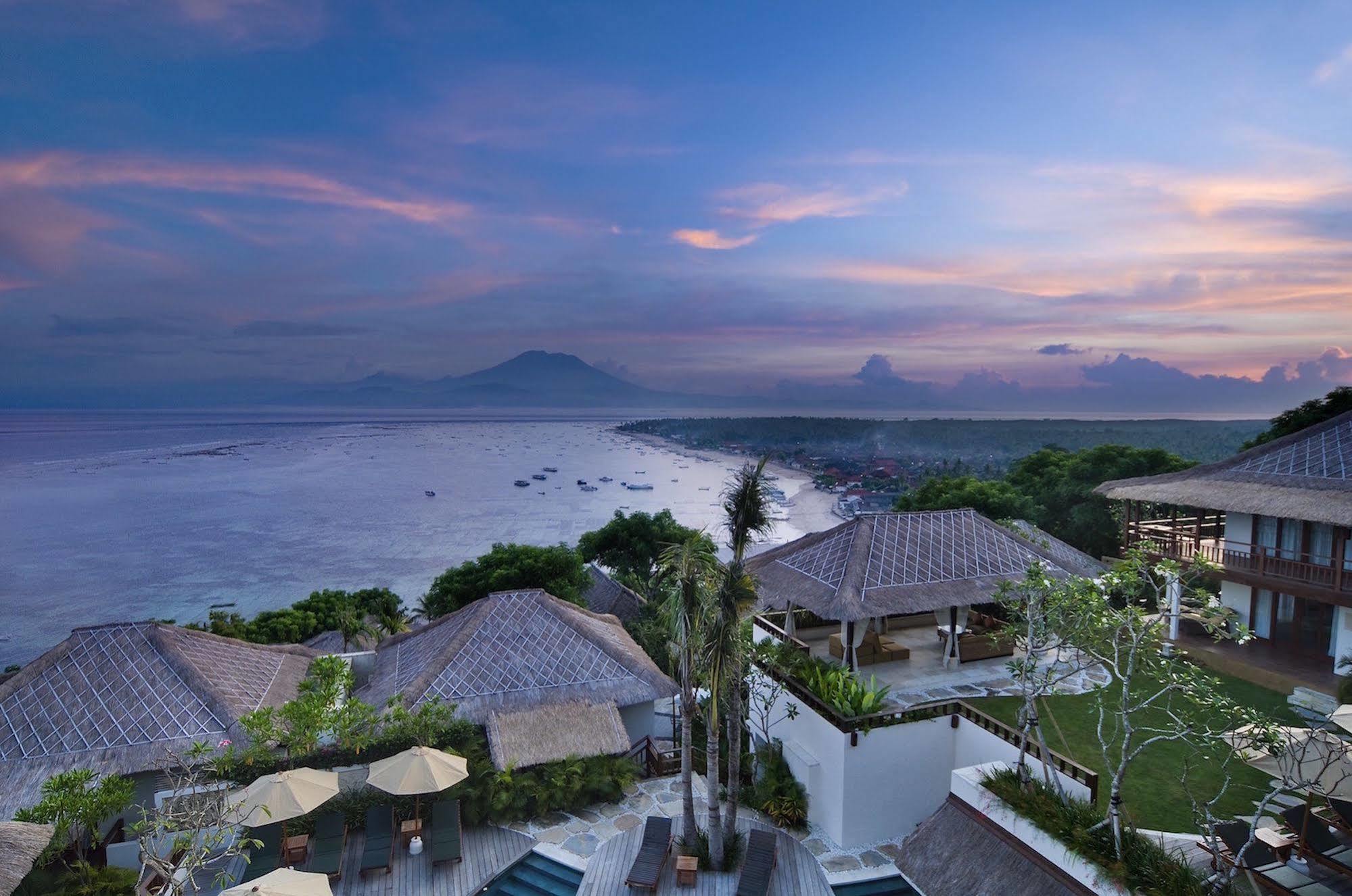 Batu Karang Lembongan Resort & Spa Exterior photo